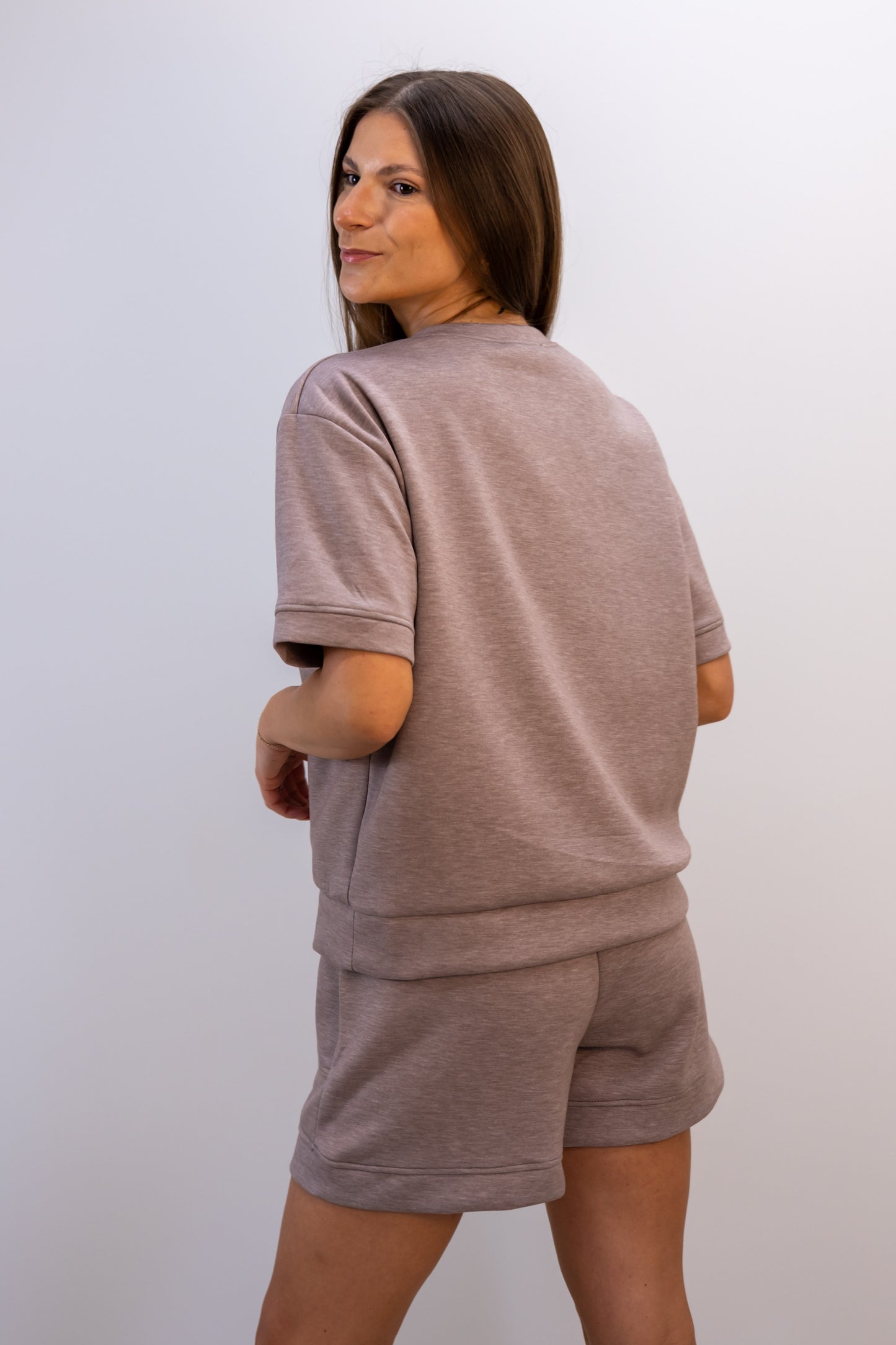 Kostiumelis “Urban Ease” rusvas