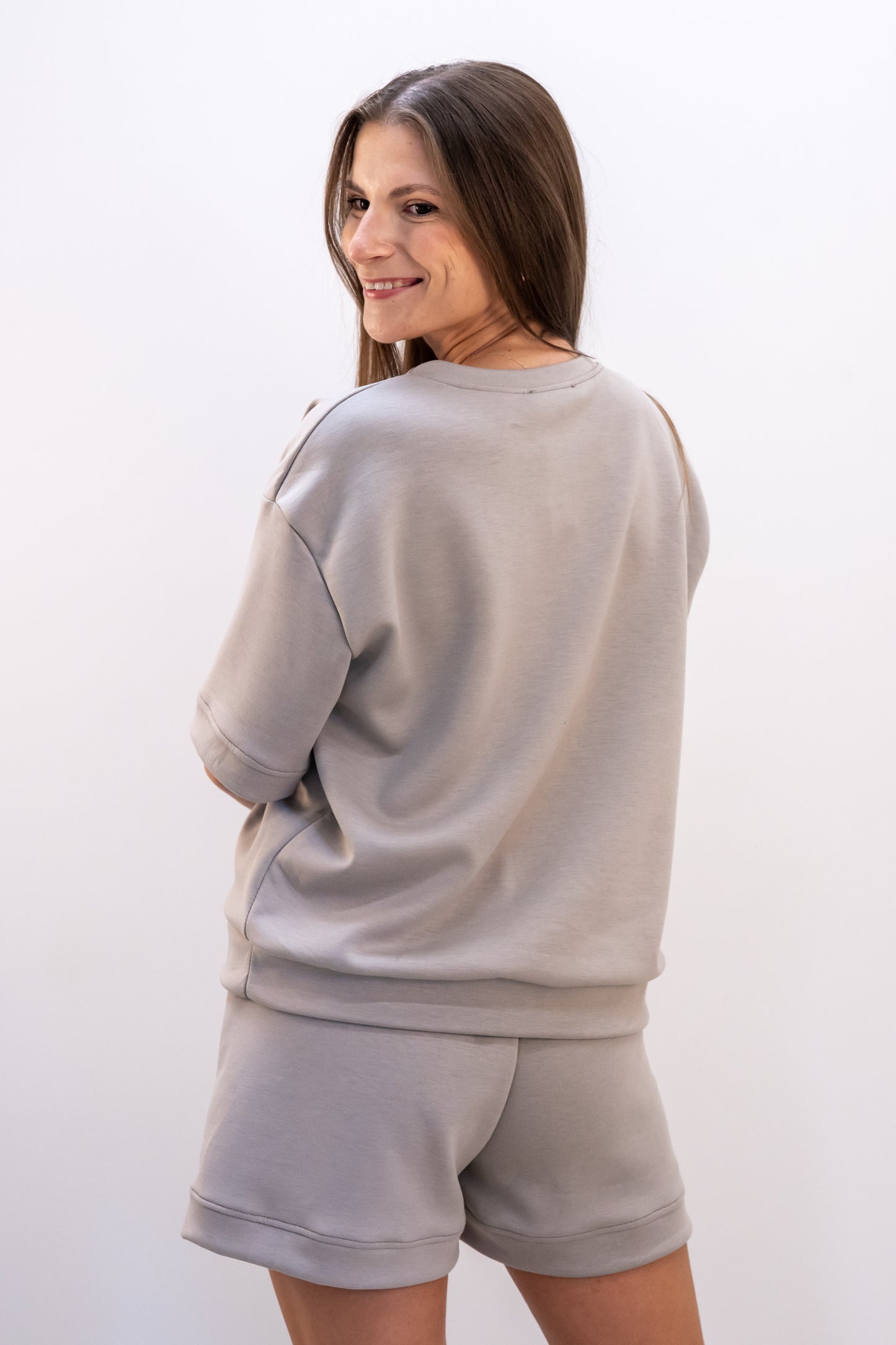 Kostiumelis “Urban Ease” smėlinis