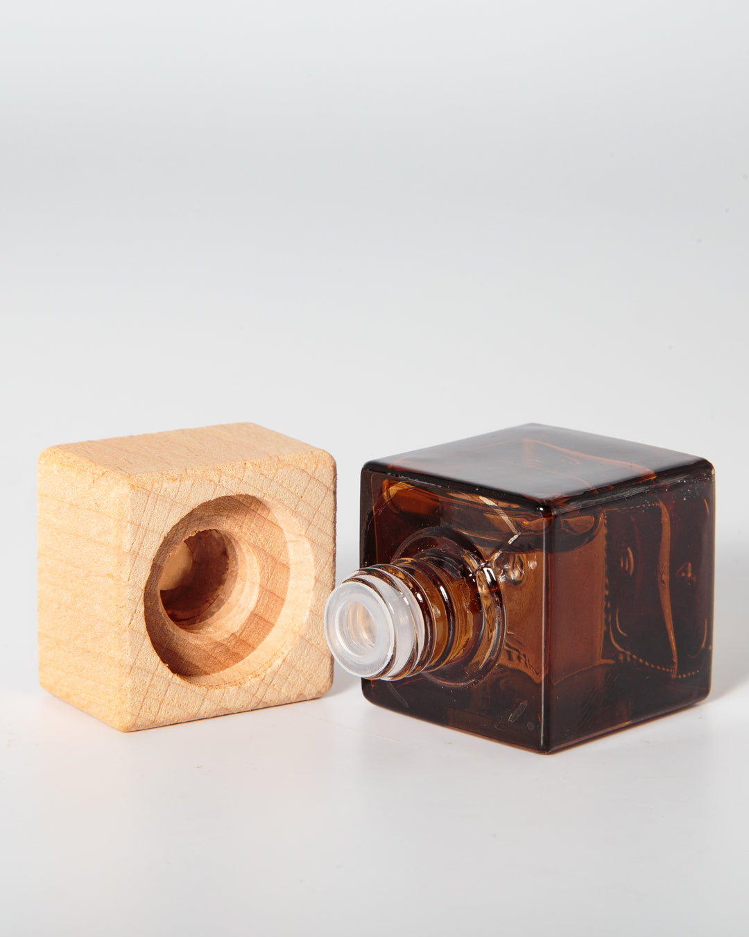 By Velcheva SALTED CARAMEL automobilio kvepalai