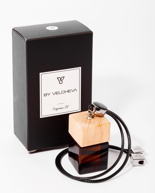 By Velcheva BAMBOO automobilio kvepalai