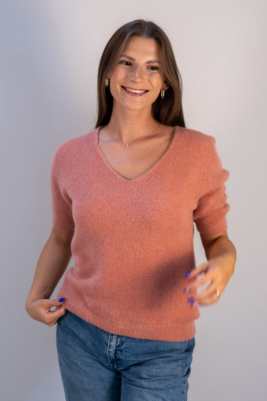Megztinis "Soft Embrace" persikinė