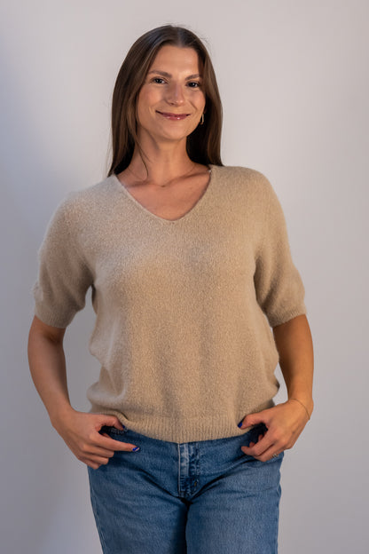 Megztinis "Soft Embrace" nude