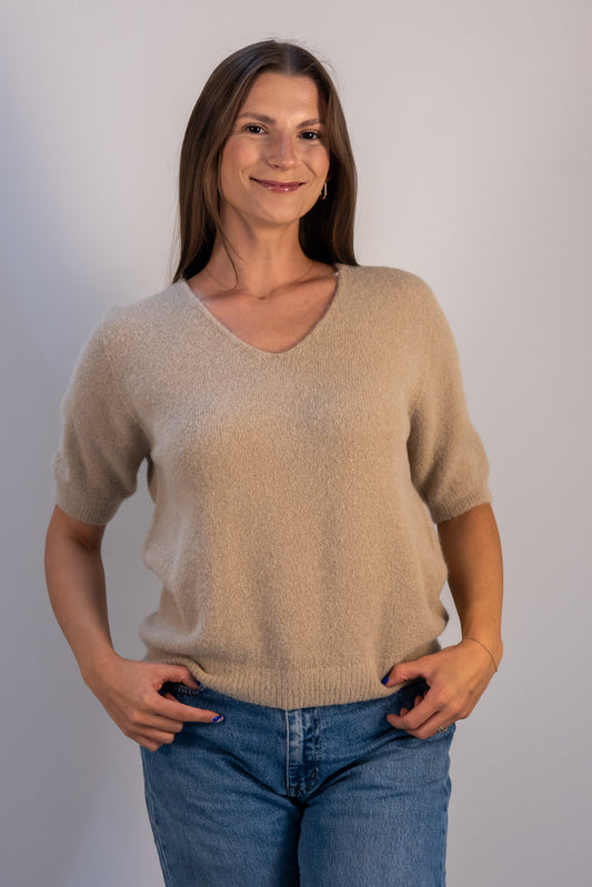 Megztinis "Soft Embrace" nude