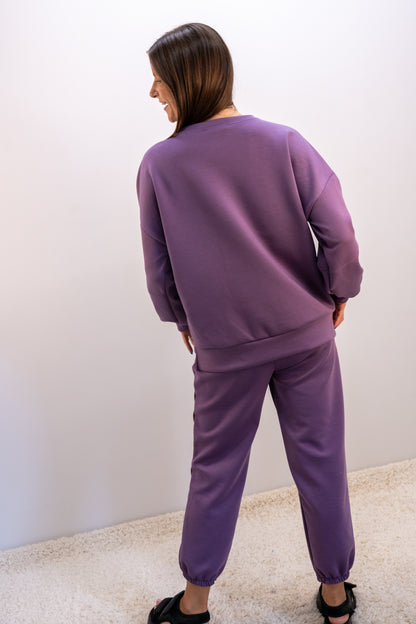 „Urban Muse“ violetinis laisvalaikio kostiumėlis