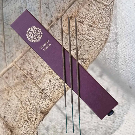 Yamuna’s smilkalai Homecoming (Grįžimas namo)