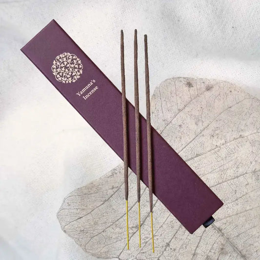 Yamuna’s smilkalai Seduce Me Not (Vilionė)