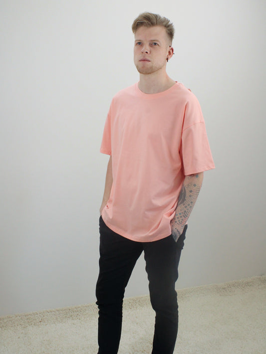 Marškinėliai „Oversize Vibes“ spalva rausva