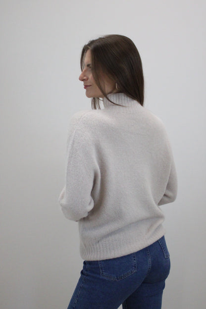 Megztinis "Cozy Touch" nude
