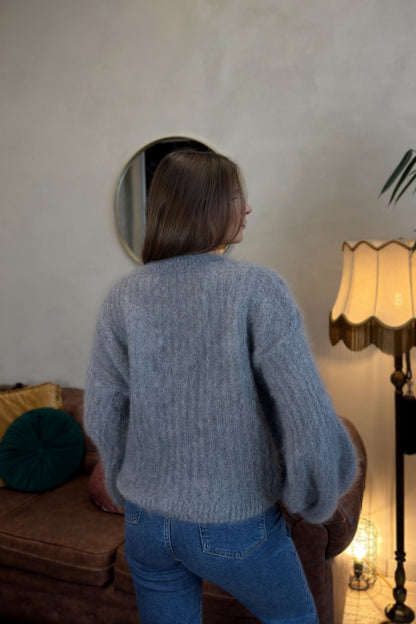 Prabangus Moheros megztinis "Carolina" tamsiai pilkas