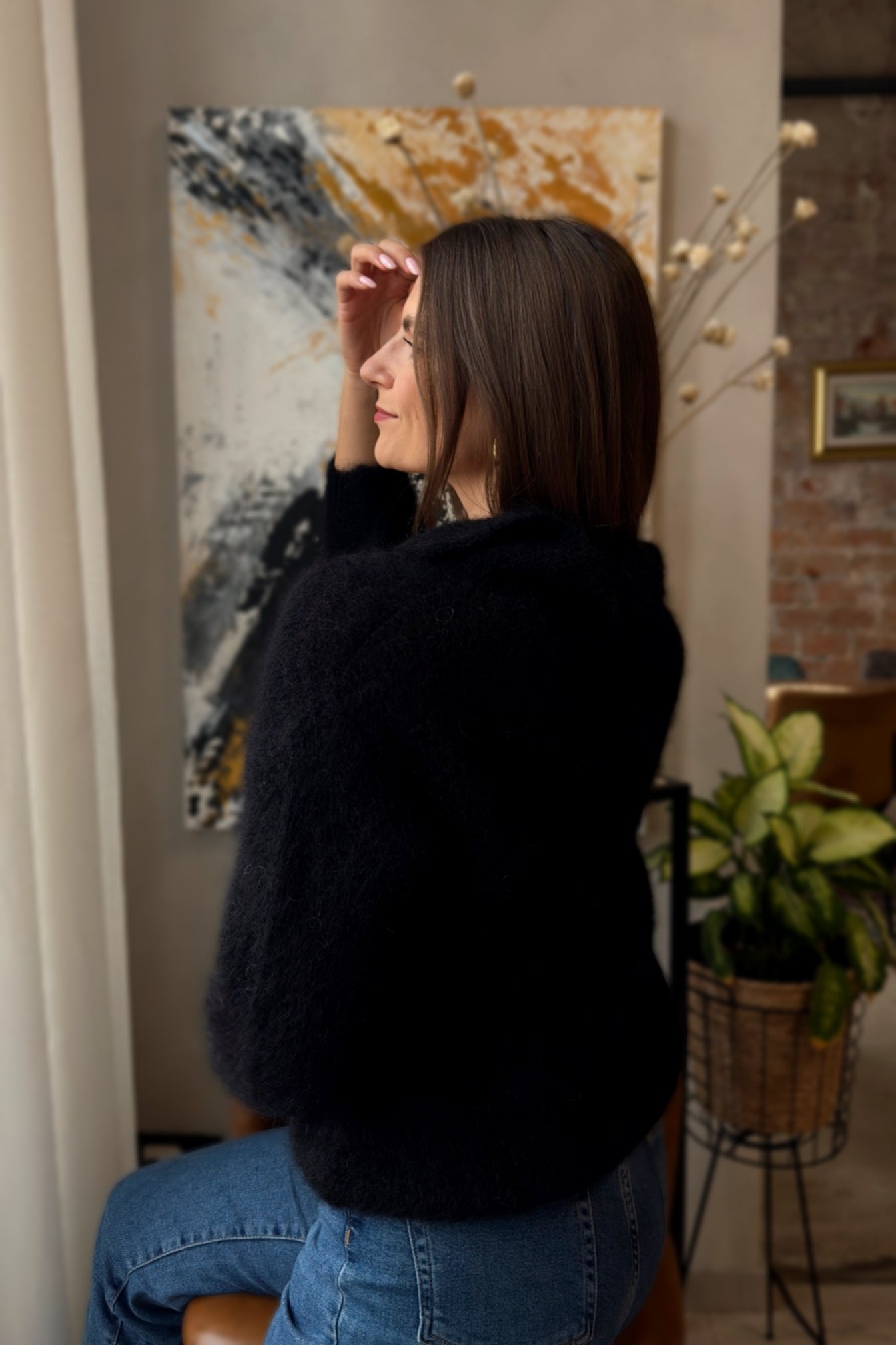 Moheros megztinis "Élégance" juoda