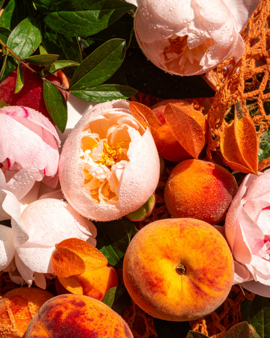 By Velcheva FLEUR aromatinė žvakė