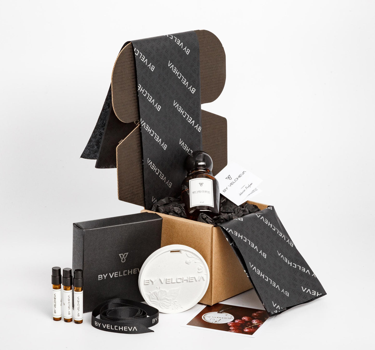 By Velcheva dovanų rinkinys namams – interjero kvepalai ir kvapas spintai