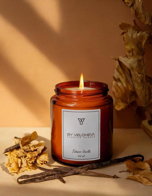 By Velcheva TABACCO VANILLA aromatinė žvakė
